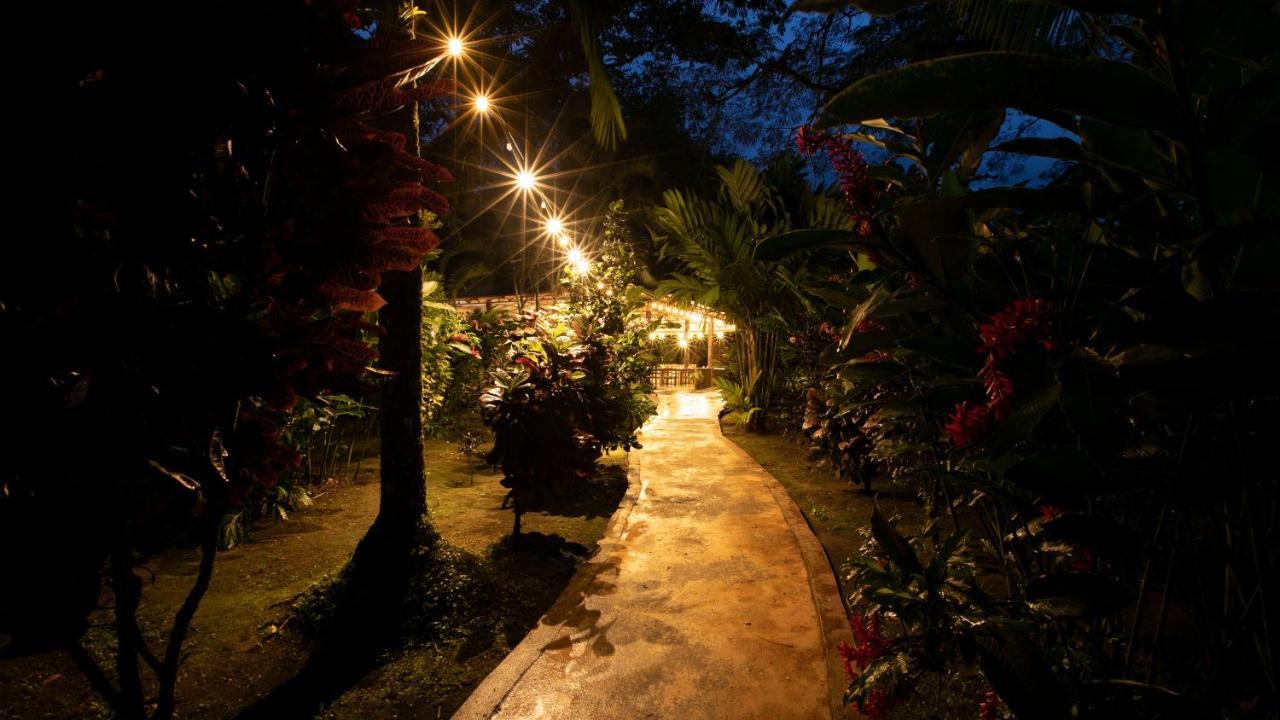 Orquideas Boutique Hotel La Fortuna 외부 사진