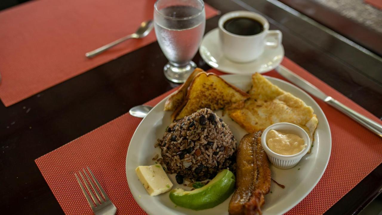 Orquideas Boutique Hotel La Fortuna 외부 사진