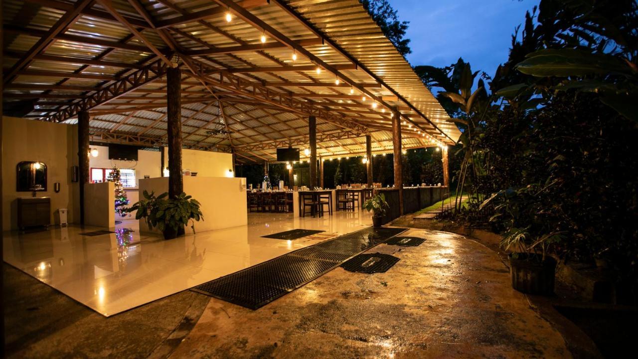 Orquideas Boutique Hotel La Fortuna 외부 사진